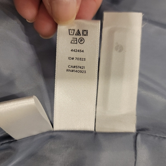 LOFT Velvet Puffer Vest - XS - Picture 7 of 7